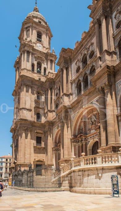 Loft Duplex With Private Terrace - Historic Center By Rems Apartment Malaga Bagian luar foto